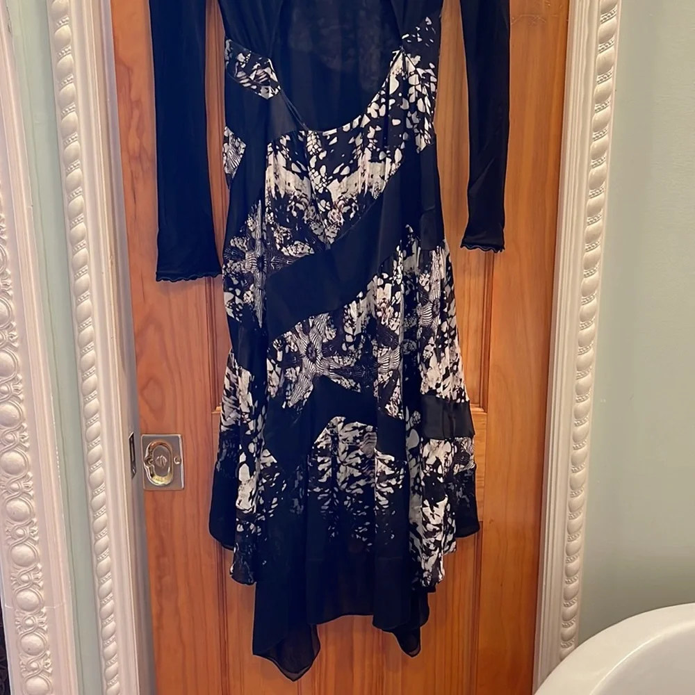 Roberto Cavalli Dress! - Picture 6 of 8